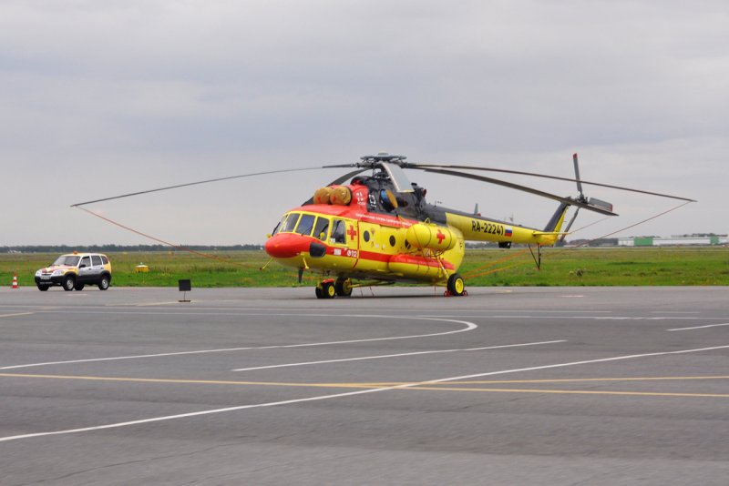 Ми-8 вертолёт