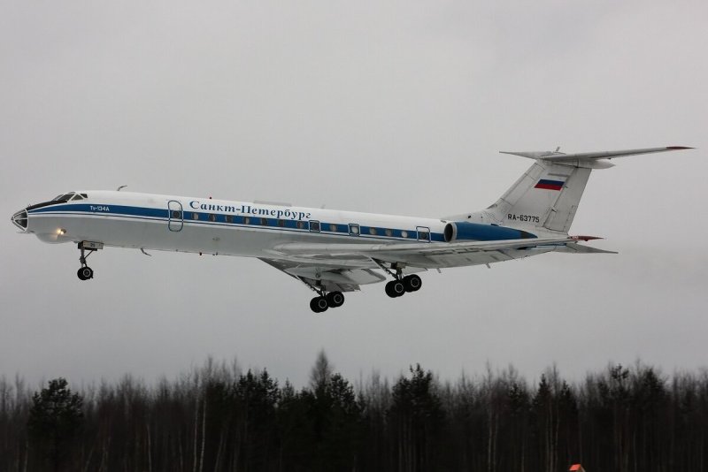 Ту 134 самолет