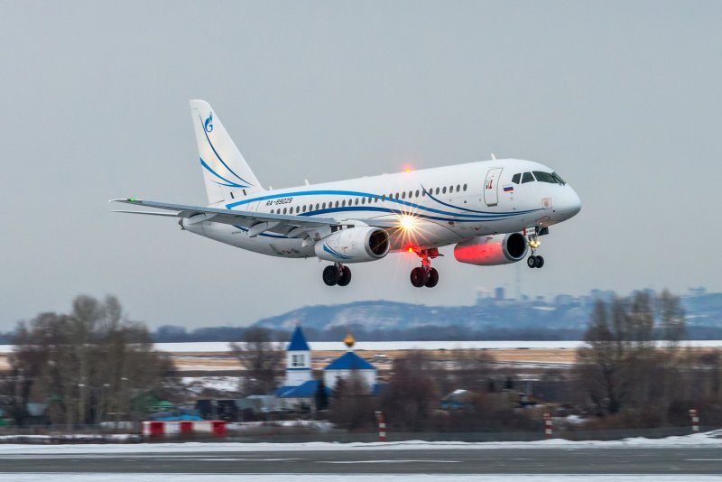 Sukhoi Superjet 100 Газпромавиа
