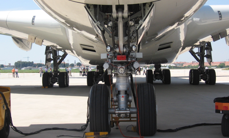 Стойка шасси Airbus a350