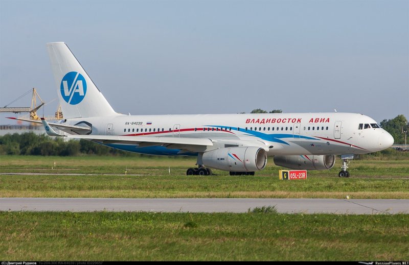 Ту-204-300 ra-64039