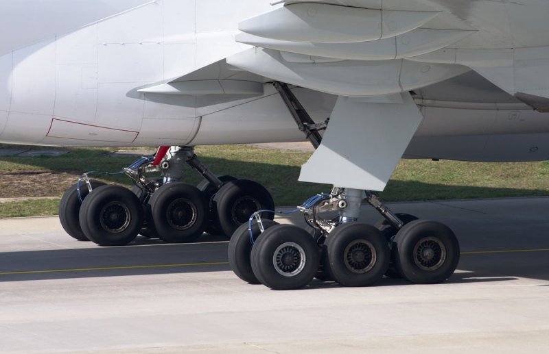 Boeing 777 шасси