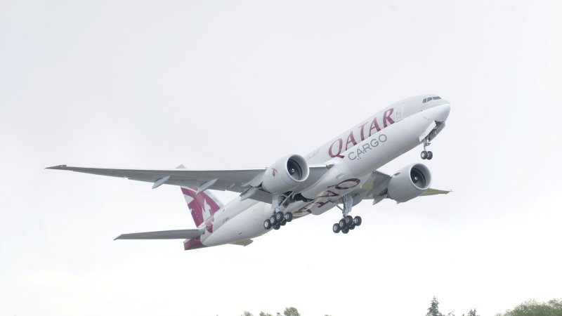 Самолет Боинг 777