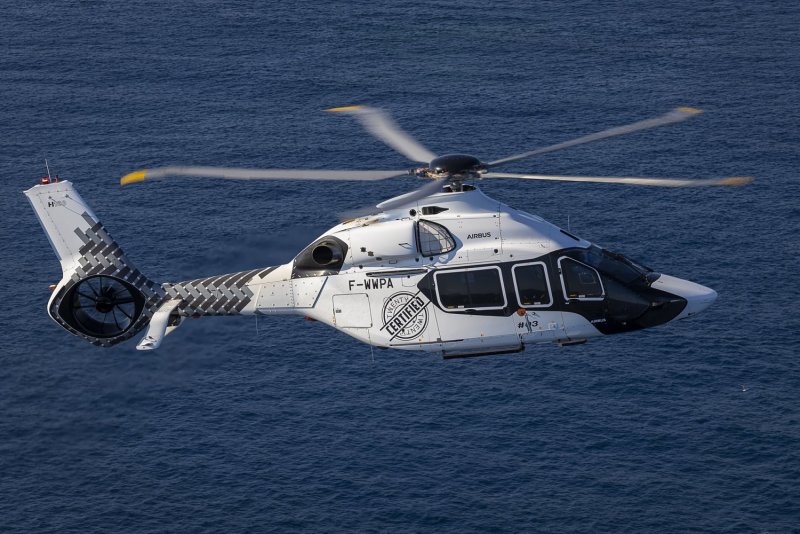 Вертолет Airbus Helicopters h160 private