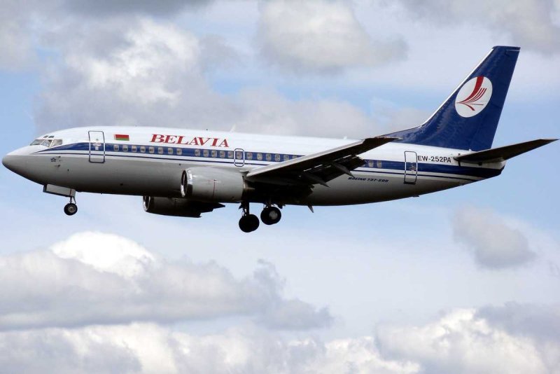 Belavia b2748