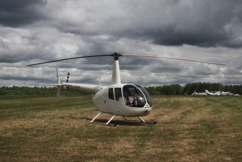 Вертолет Robinson