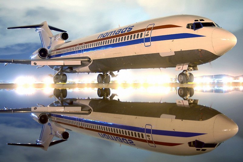 Боинг 727-800