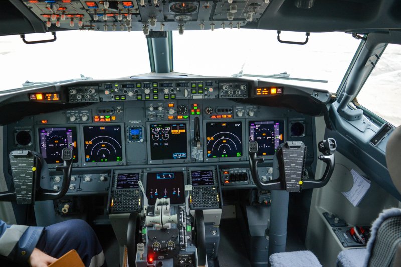 Вс: b-737