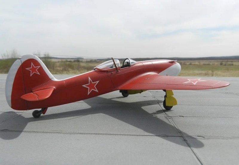 Як-15 реактивный самолёт
