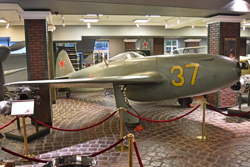 Хейнкель he 178