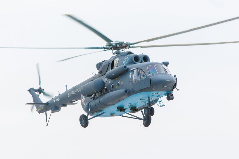 Ми-8 АМТШ Арктика