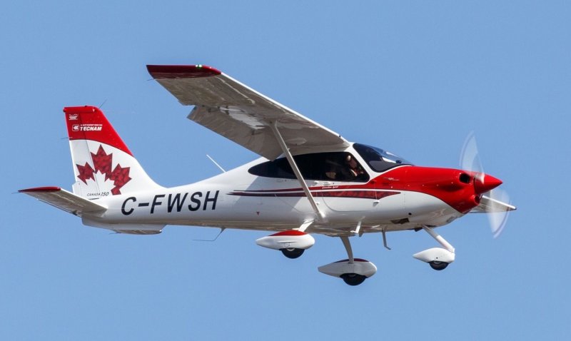 Tecnam 2010