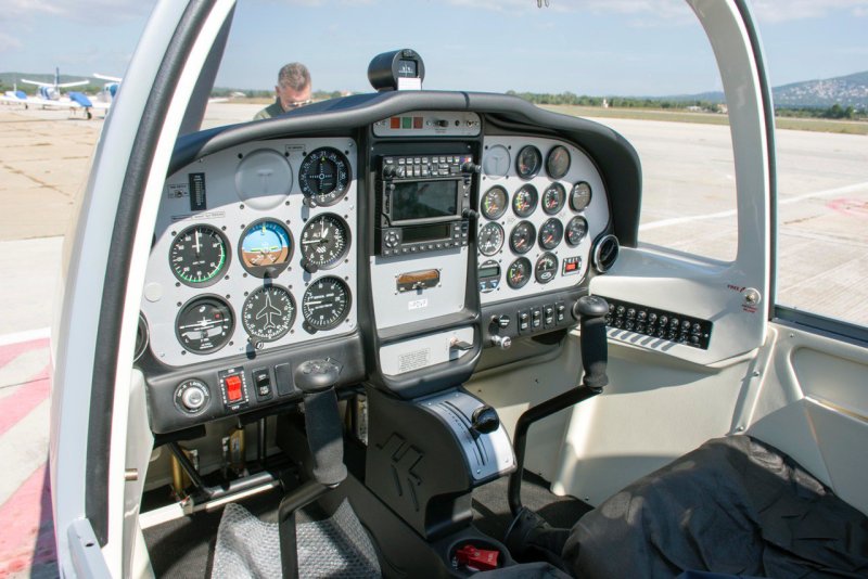 Tecnam p2002
