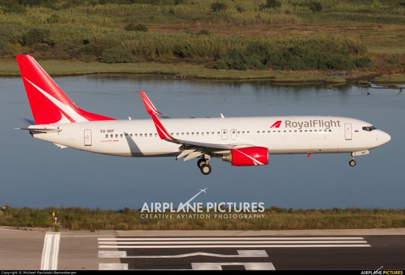 Boeing 737 Роял Флайт