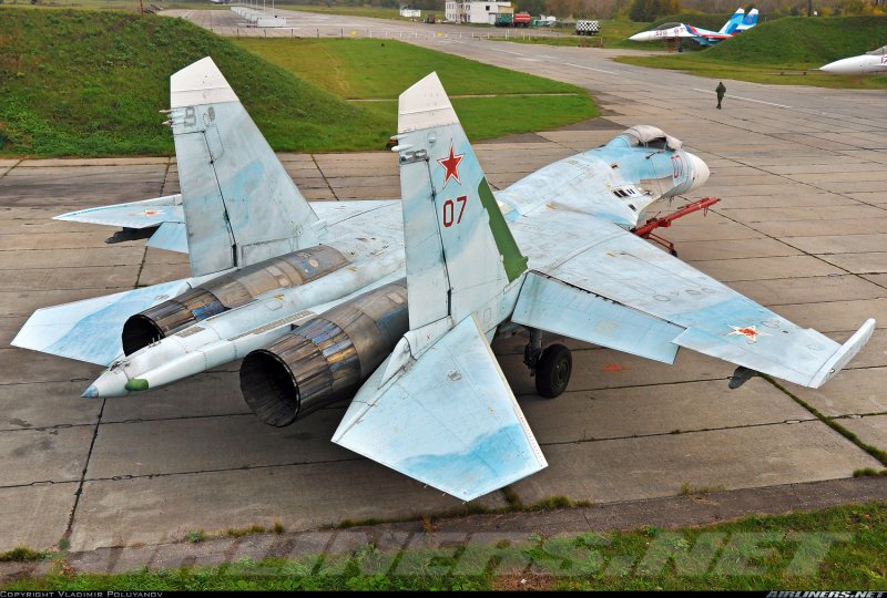 Су 27 пилоны
