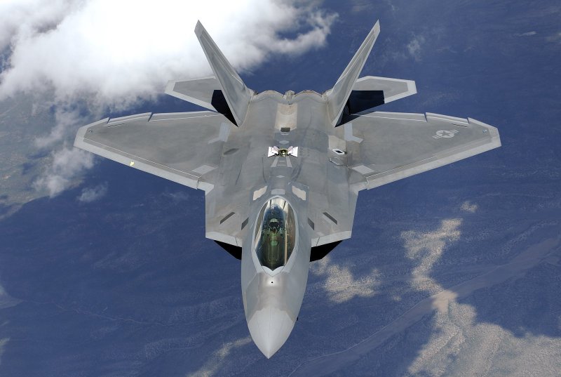 Истребитель f22 Раптор