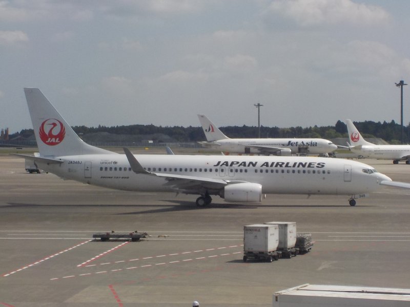 Боинг 737 1000