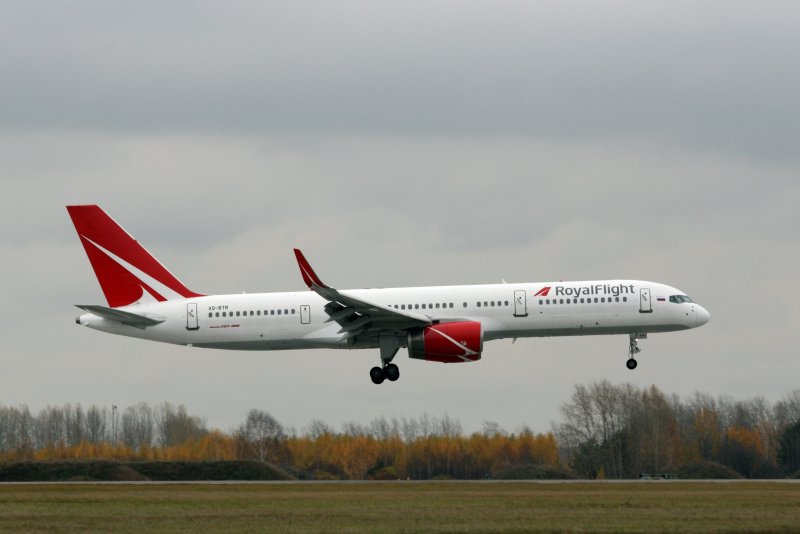 Boeing 737-200 Royal Flight
