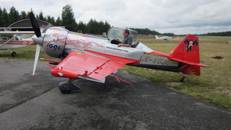 Самолет Авиатика МАИ 900