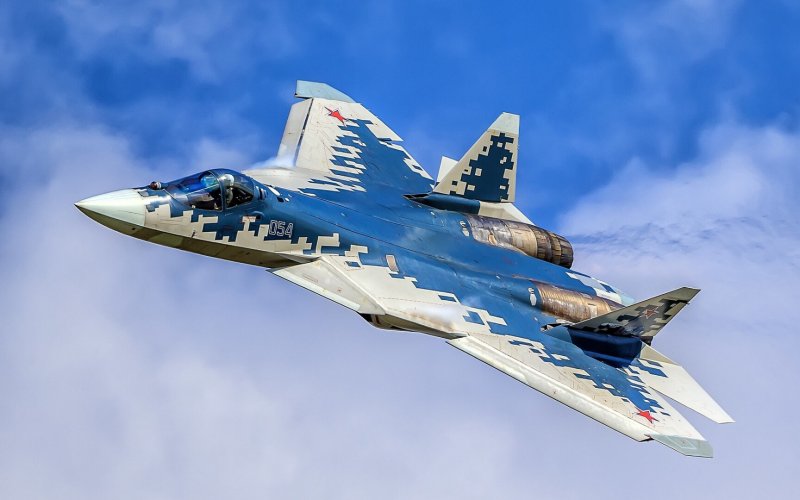 Самолет Су-57