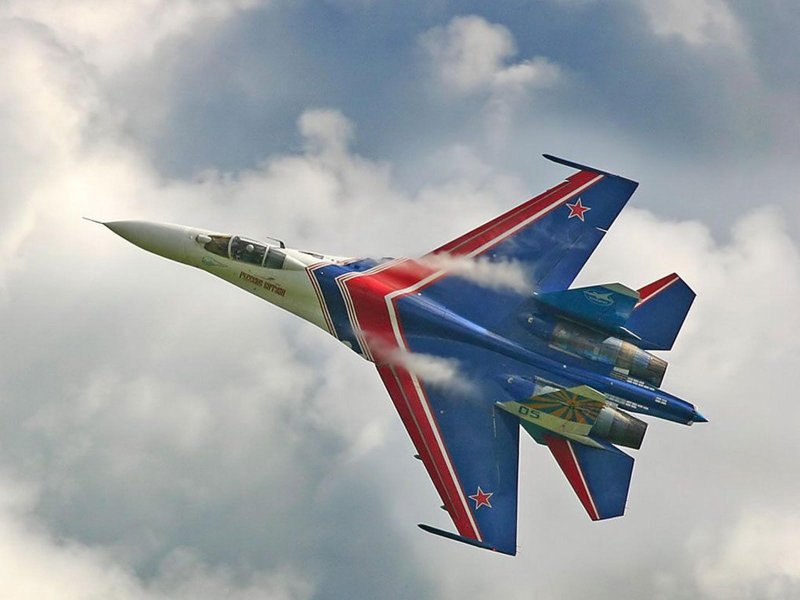 Су 37 Стрижи