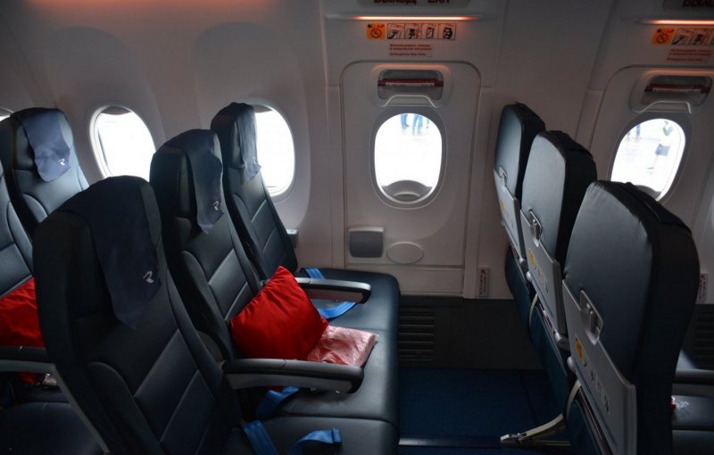 Салон самолёта Боинг 737-800