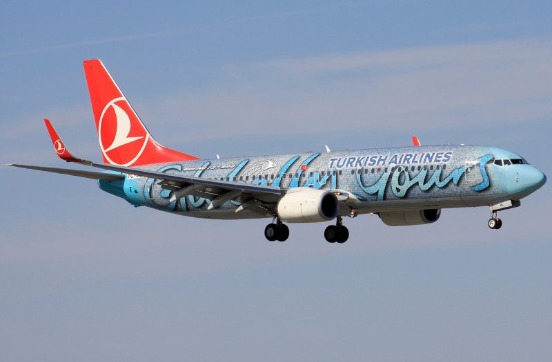 Боинг 737 Turkish Airlines