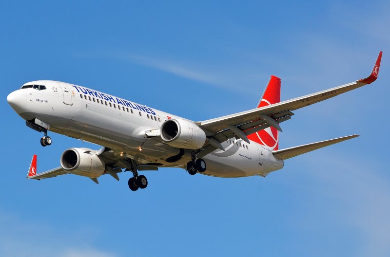 Боинг 737 Туркиш