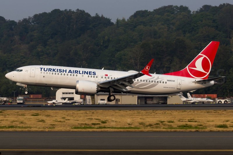 Turkish Airlines b737 Max 8