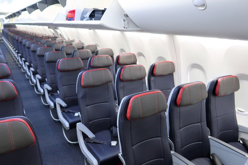 Туркиш Эйрлайнс 737 Max салон