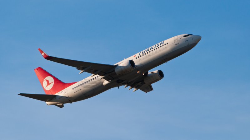 Боинг 737 Туркиш Эйрлайнс