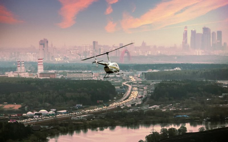 Вертолетная экскурсия над Москвой