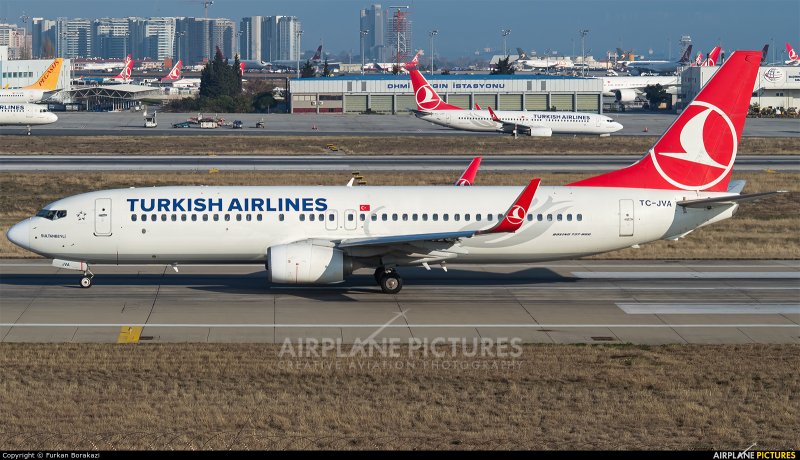 Боинг 737 Туркиш Эйрлайнс