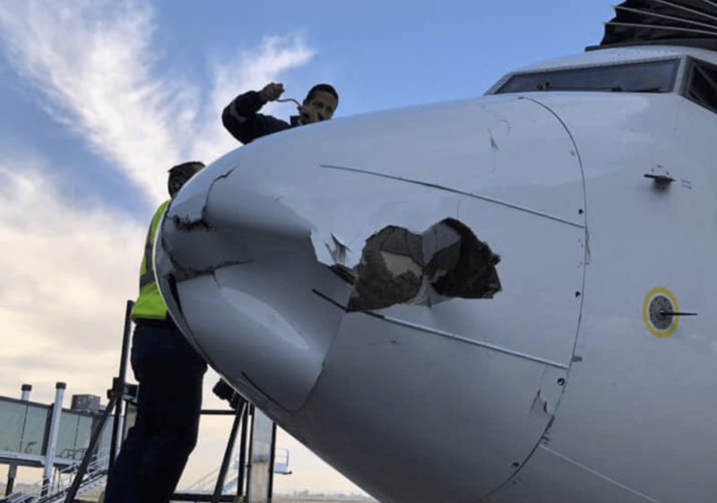 Radome Damage 737