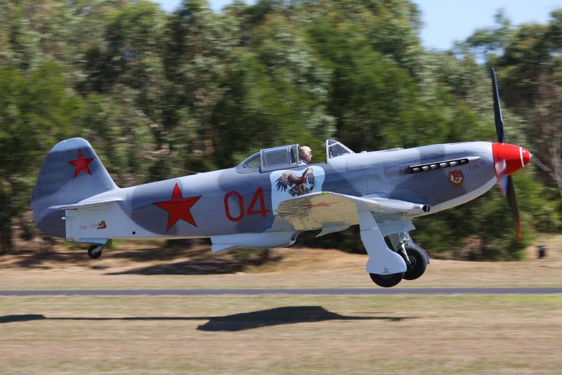 Як 9 самолет второй мировой войны