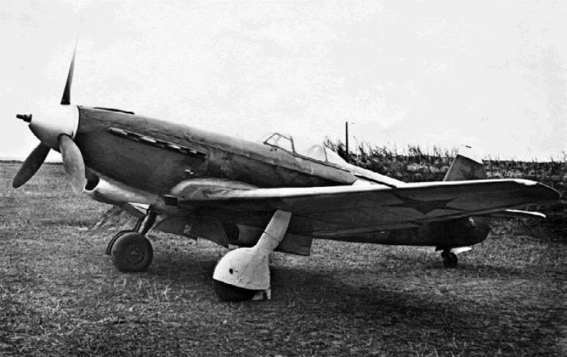 Як-9т истребитель