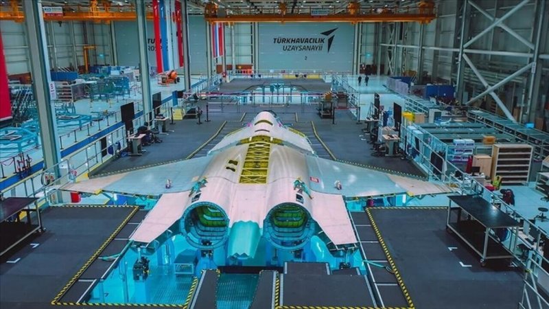 Ле Бурже истребитель 5 поколения