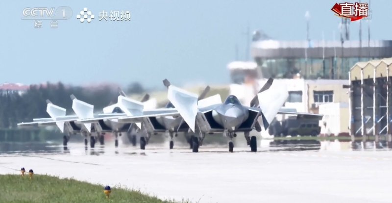 J-16 И J-10c
