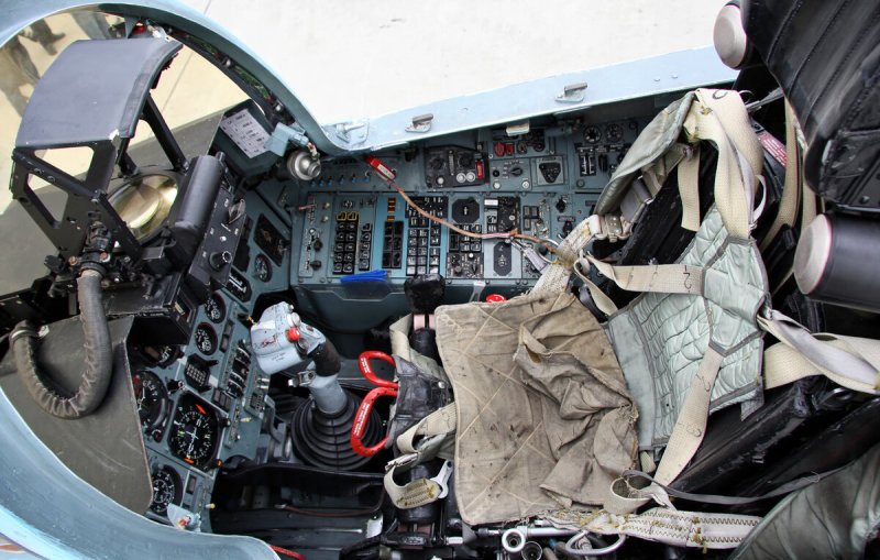 Катапультное кресло Су-27