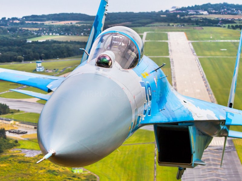 Су 27 ВВС Украины кабина