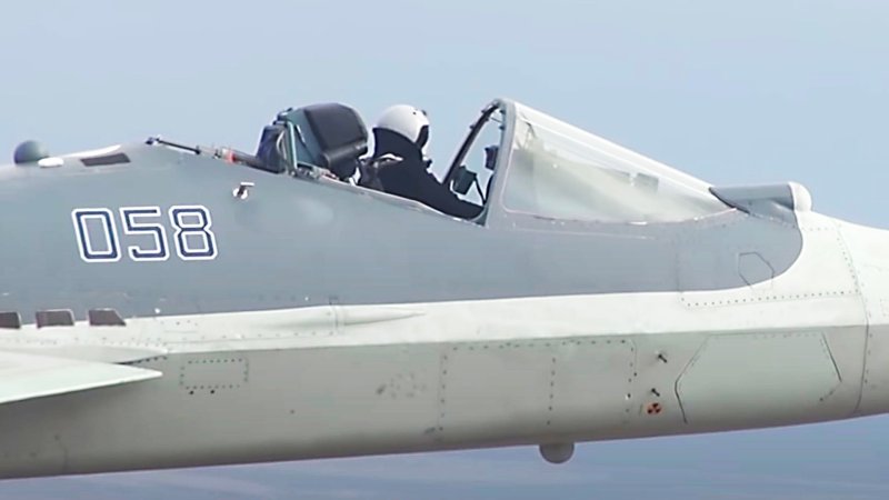 Су-57 фонарь кабины