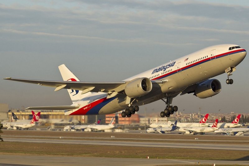 Boeing 777 9m-MRO