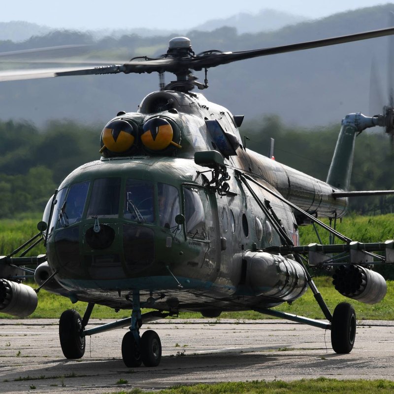 Ми-8 вертолёт