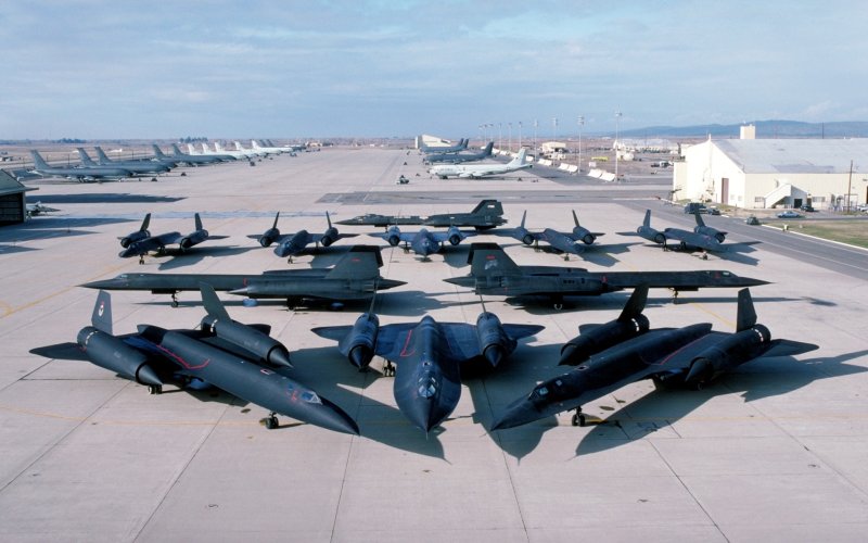 Самолет SR-71 Blackbird