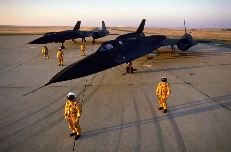 Самолет SR-71 Blackbird