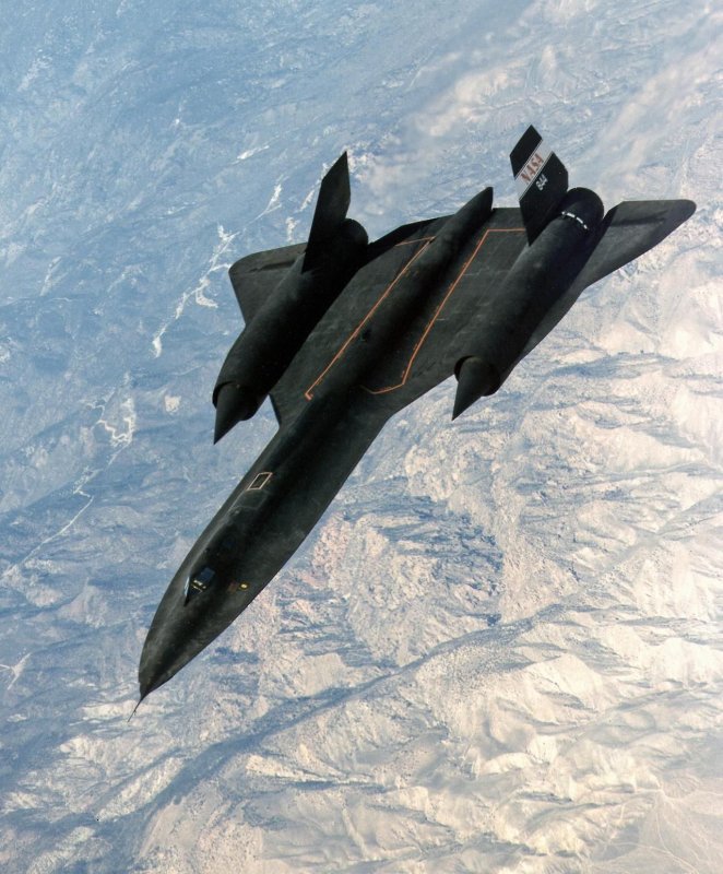 Самолет SR-71 Blackbird