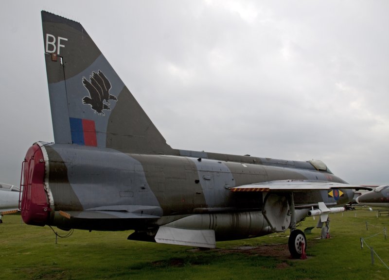 English Electric Lightning f.1 f.1a