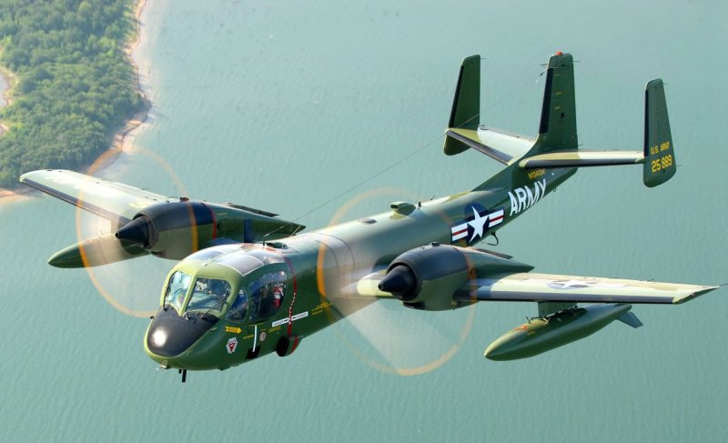 Ov-1 Mohawk самолет