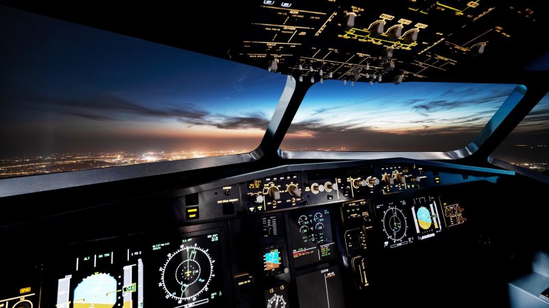 Boeing 737 Cockpit