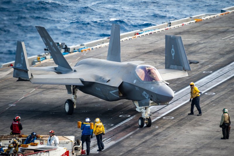 ВМС США самолеты f-35
